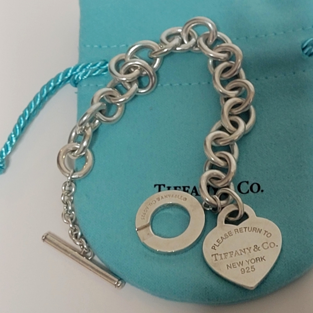 Tiffany & Co - Heart Tag Toggle Bracelet 7.5"